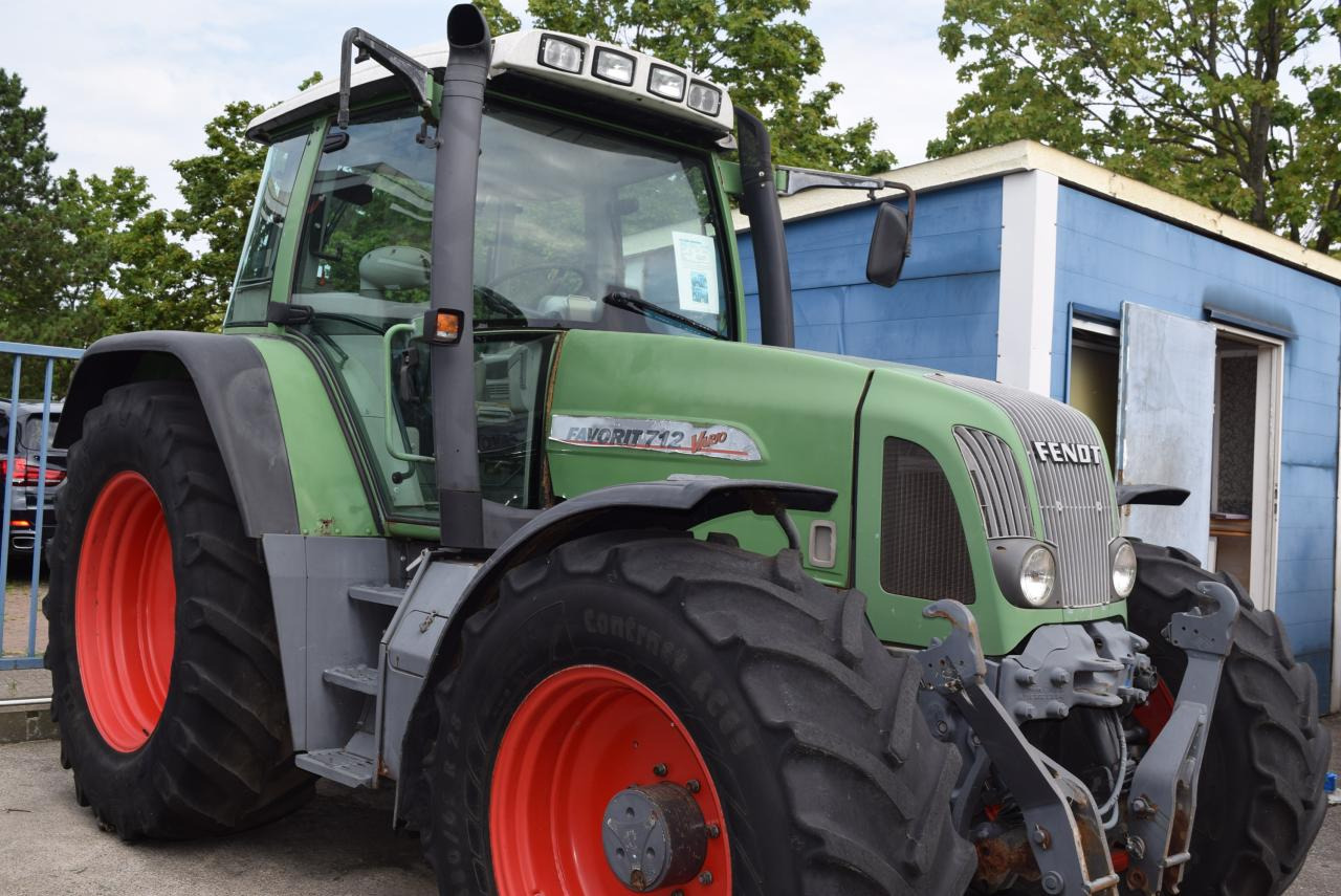 Fendt 712 Vario - Traktor: billede 2 Fendt 712 Vario - Traktor: billede 2