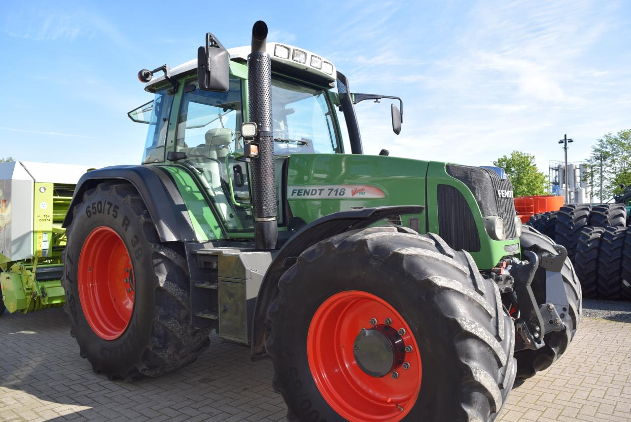 Fendt 718 Vario TMS - Traktor: billede 2 Fendt 718 Vario TMS - Traktor: billede 2