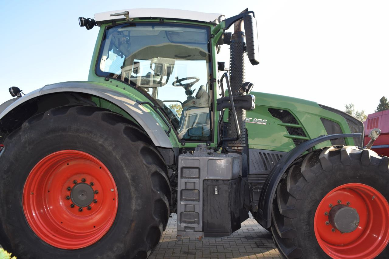 Fendt 826 Vario SCR - Traktor: billede 2 Fendt 826 Vario SCR - Traktor: billede 2