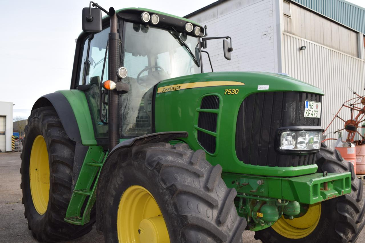John Deere 7530 Premium - Traktor: billede 3 John Deere 7530 Premium - Traktor: billede 3