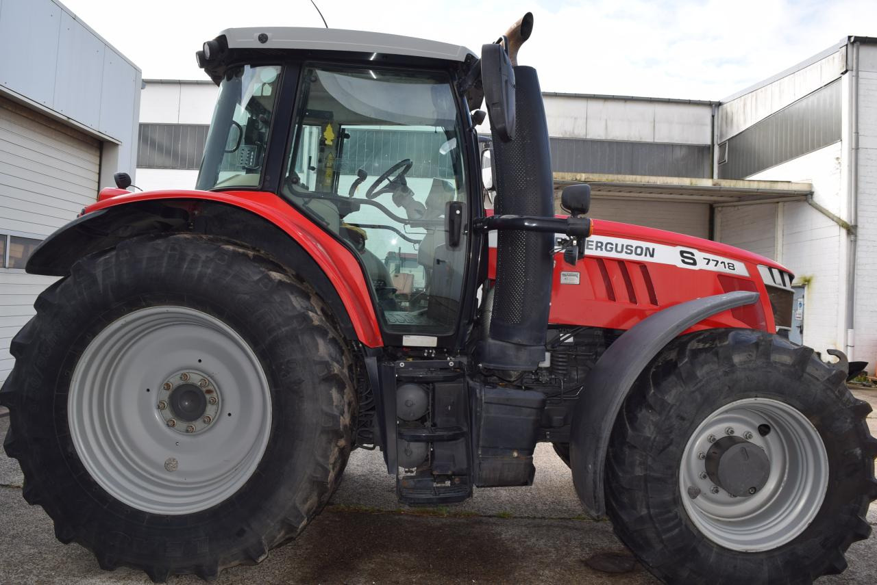 Massey Ferguson MF 7718 S Dyna 6 - Traktor: billede 4 Massey Ferguson MF 7718 S Dyna 6 - Traktor: billede 4