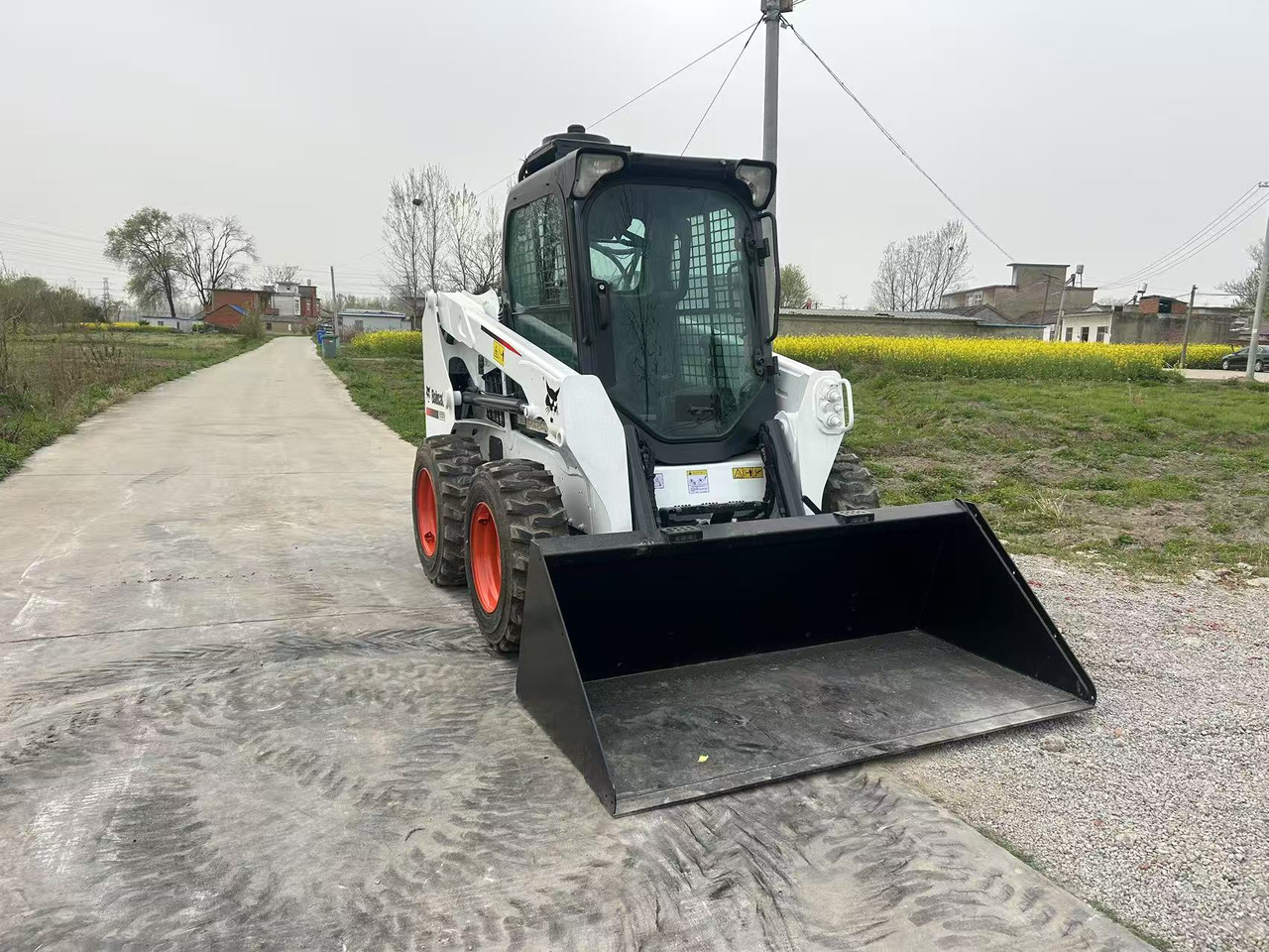 BOBCAT S550 - Skridstyret minilæsser: billede 4 BOBCAT S550 - Skridstyret minilæsser: billede 4