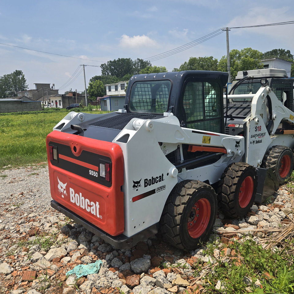 BOBCAT S550 - Skridstyret minilæsser: billede 5 BOBCAT S550 - Skridstyret minilæsser: billede 5