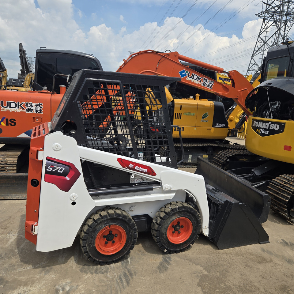 BOBCAT S70 - Skridstyret minilæsser: billede 2 BOBCAT S70 - Skridstyret minilæsser: billede 2