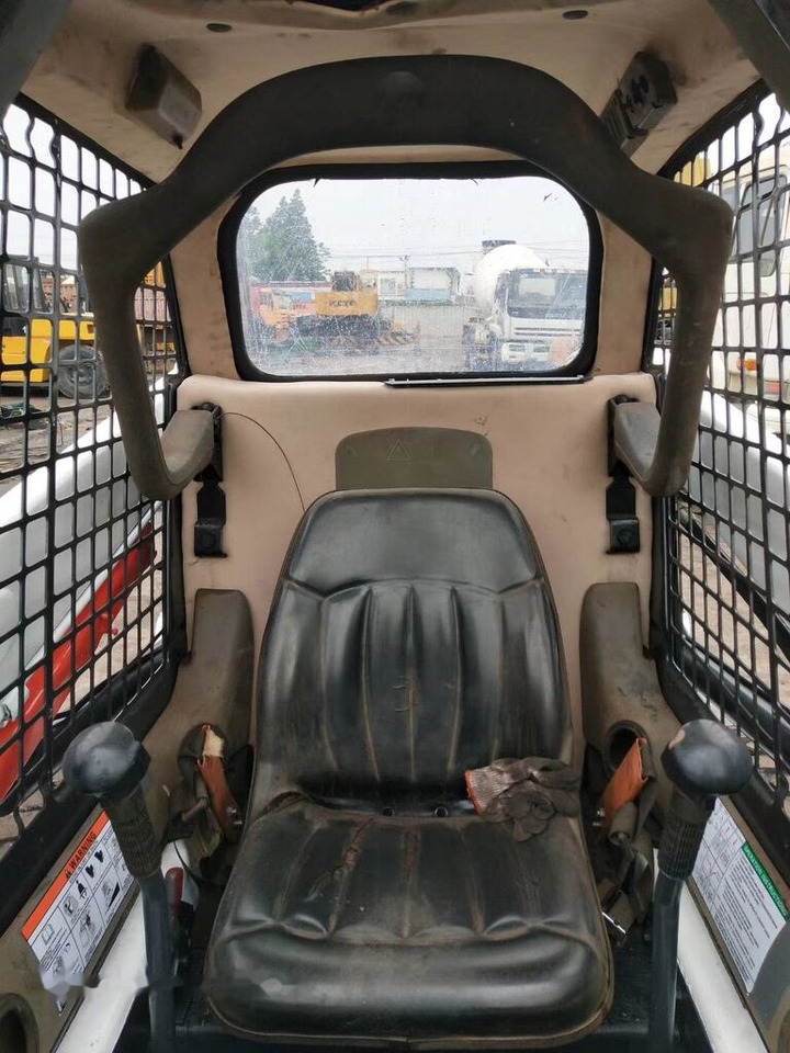 Bobcat S160 - Skridstyret minilæsser: billede 5 Bobcat S160 - Skridstyret minilæsser: billede 5