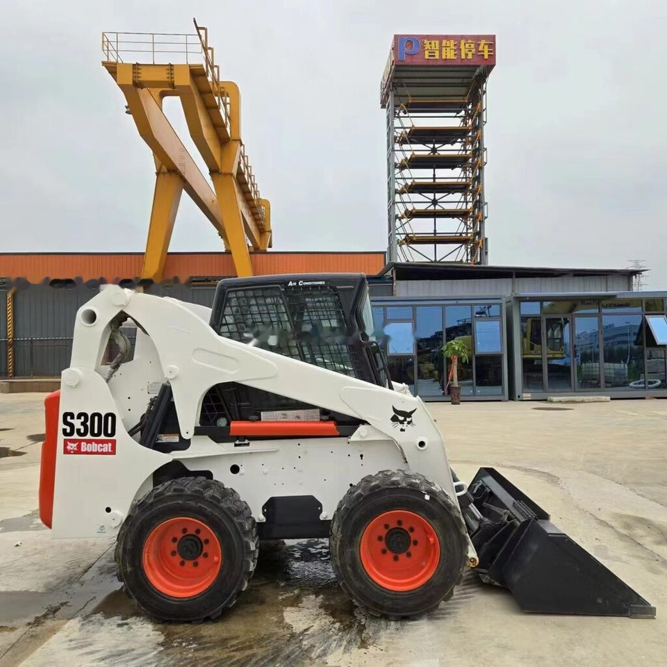 Bobcat S300 - Skridstyret minilæsser: billede 2 Bobcat S300 - Skridstyret minilæsser: billede 2