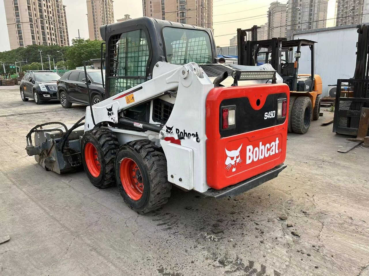Bobcat S450 - Skridstyret minilæsser: billede 3 Bobcat S450 - Skridstyret minilæsser: billede 3
