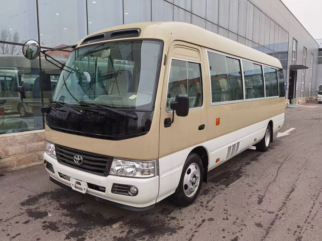 TOYOTA COASTER - Bus: billede 5 TOYOTA COASTER - Bus: billede 5