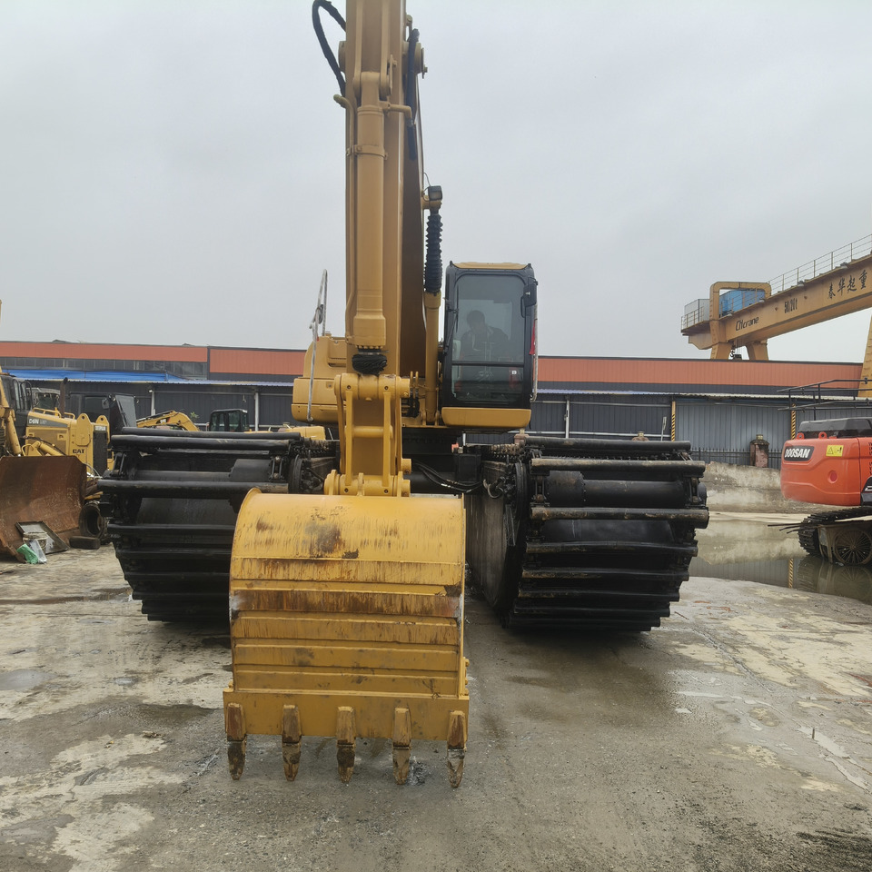 CAT 320C - Flydende gravemaskine: billede 1 CAT 320C - Flydende gravemaskine: billede 1