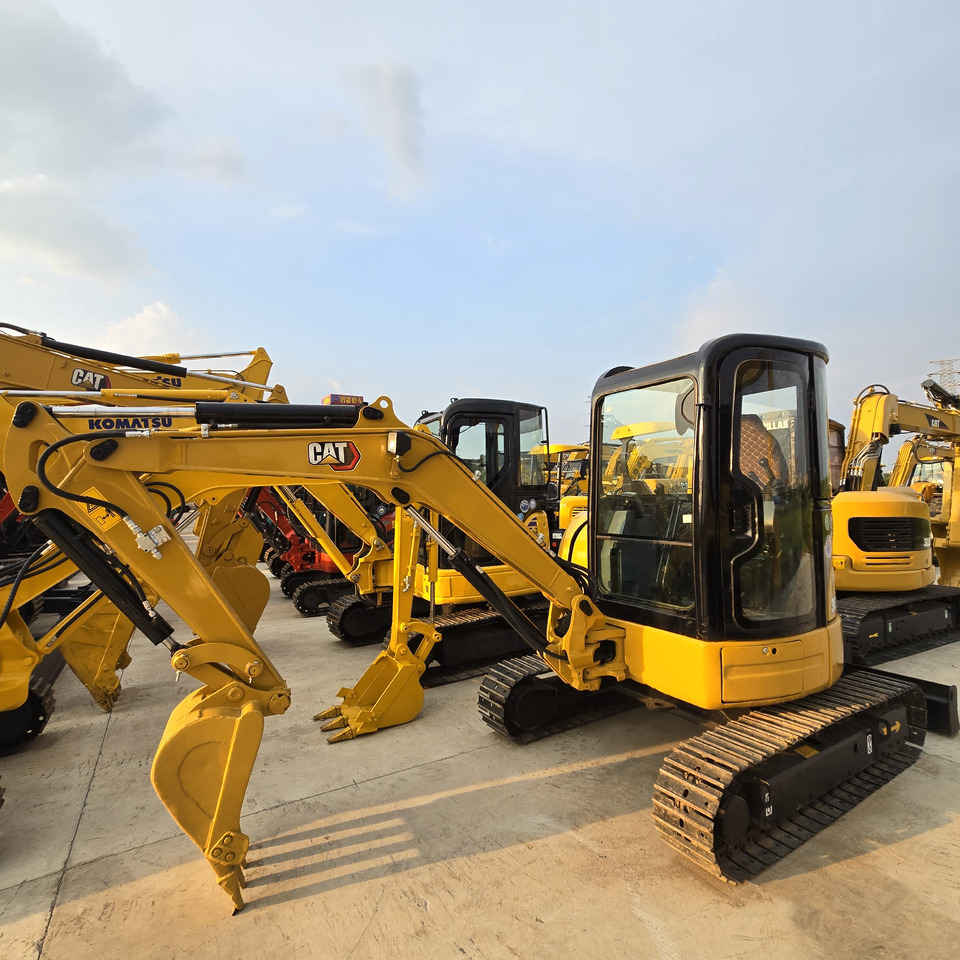 CATERPILLAR 303.5E2 - Minigravemaskine: billede 2 CATERPILLAR 303.5E2 - Minigravemaskine: billede 2