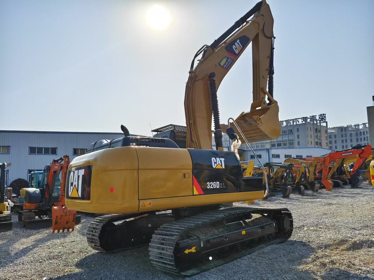 CATERPILLAR 326D2L - Nedbrydningsmaskine: billede 2 CATERPILLAR 326D2L - Nedbrydningsmaskine: billede 2
