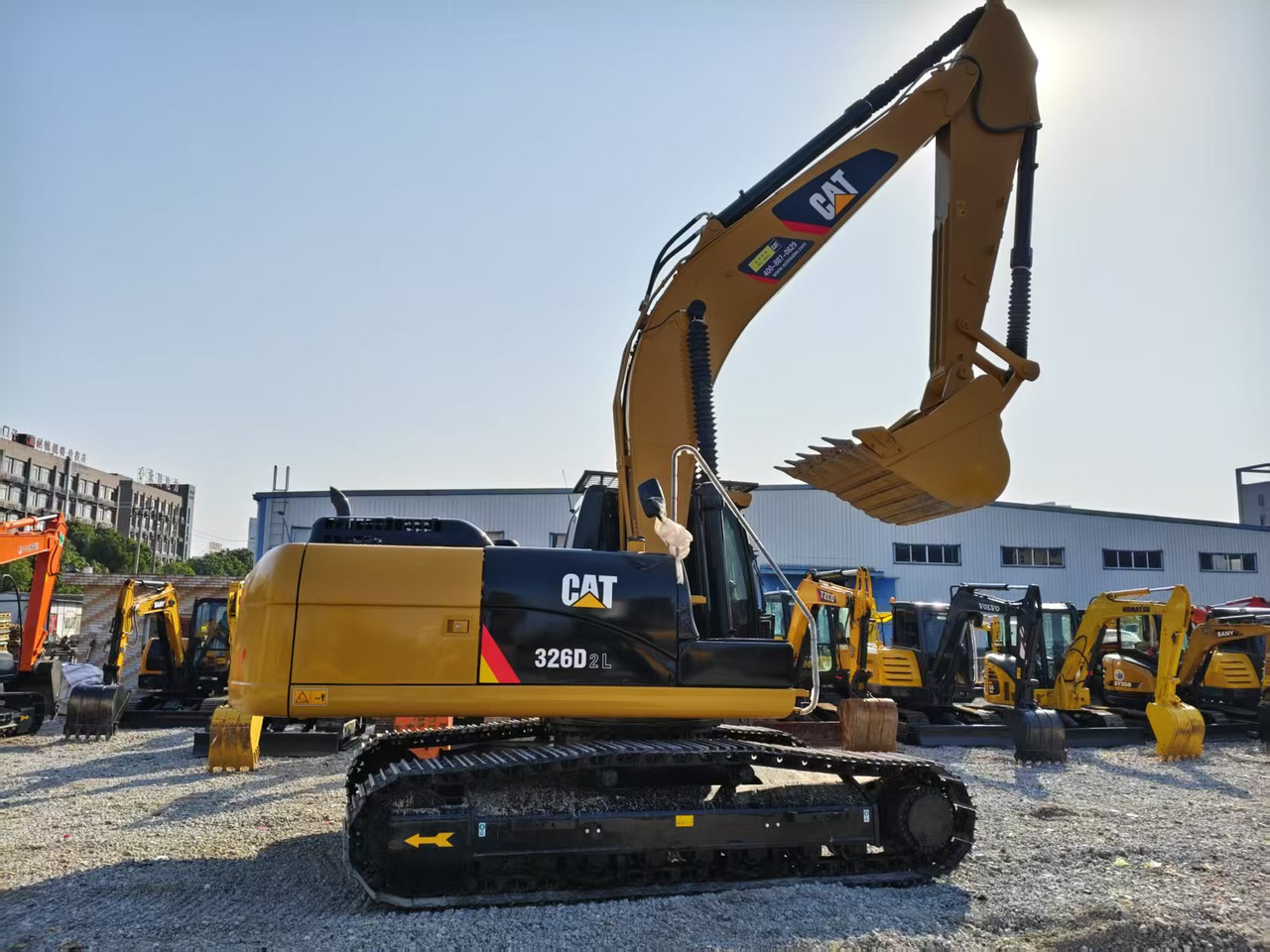 CATERPILLAR 326D2L - Nedbrydningsmaskine: billede 1 CATERPILLAR 326D2L - Nedbrydningsmaskine: billede 1