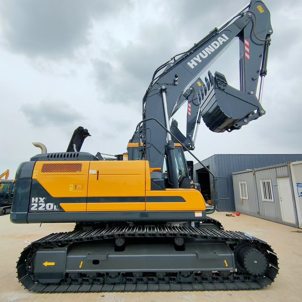 HYUNDAI HX220L - Bæltegravemaskine: billede 1 HYUNDAI HX220L - Bæltegravemaskine: billede 1