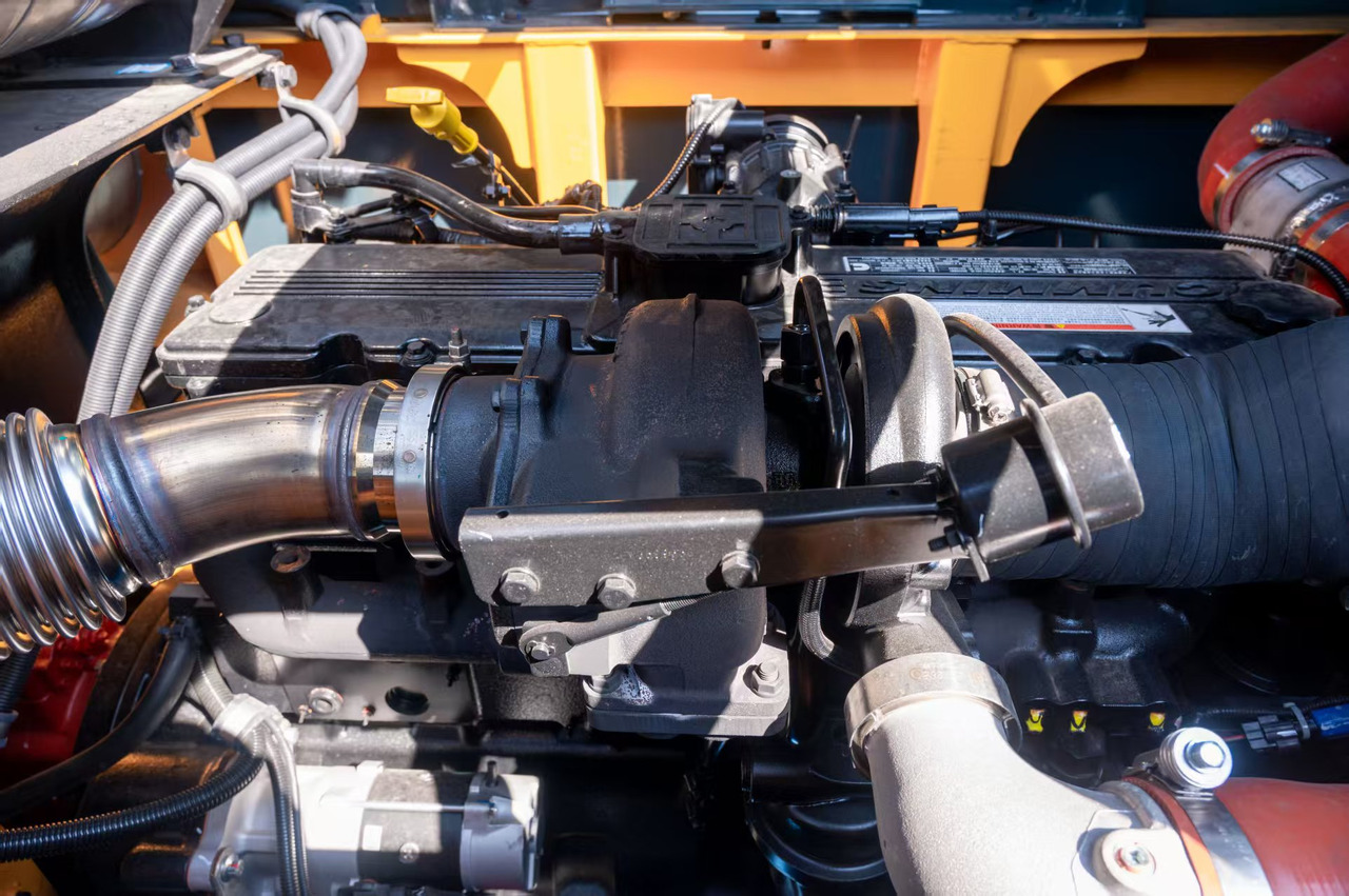 Leje en HYUNDAI HX375L HYUNDAI HX375L: billede 15