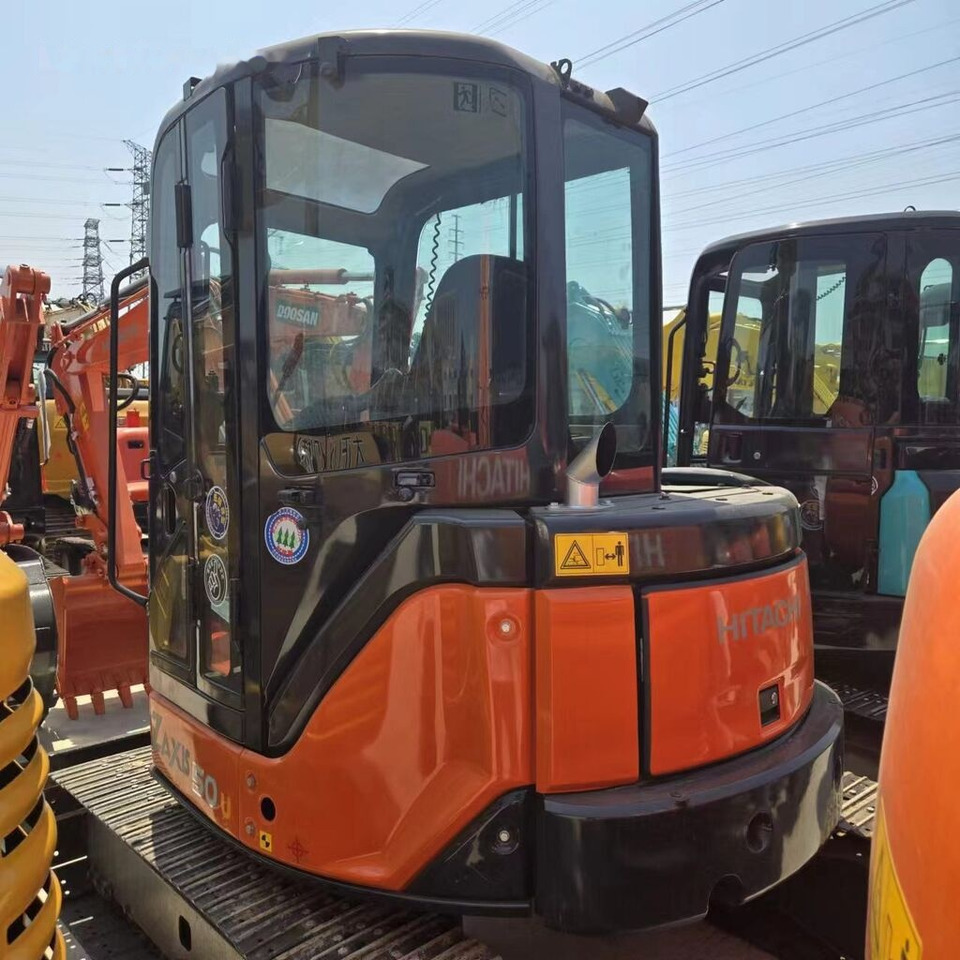 Hitachi ZX50U - Minigravemaskine: billede 1 Hitachi ZX50U - Minigravemaskine: billede 1