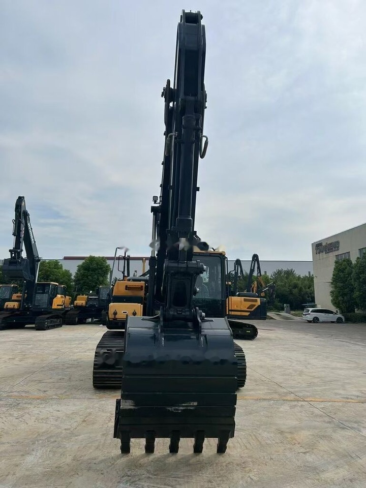 Hyundai HX220 - Bæltegravemaskine: billede 4 Hyundai HX220 - Bæltegravemaskine: billede 4