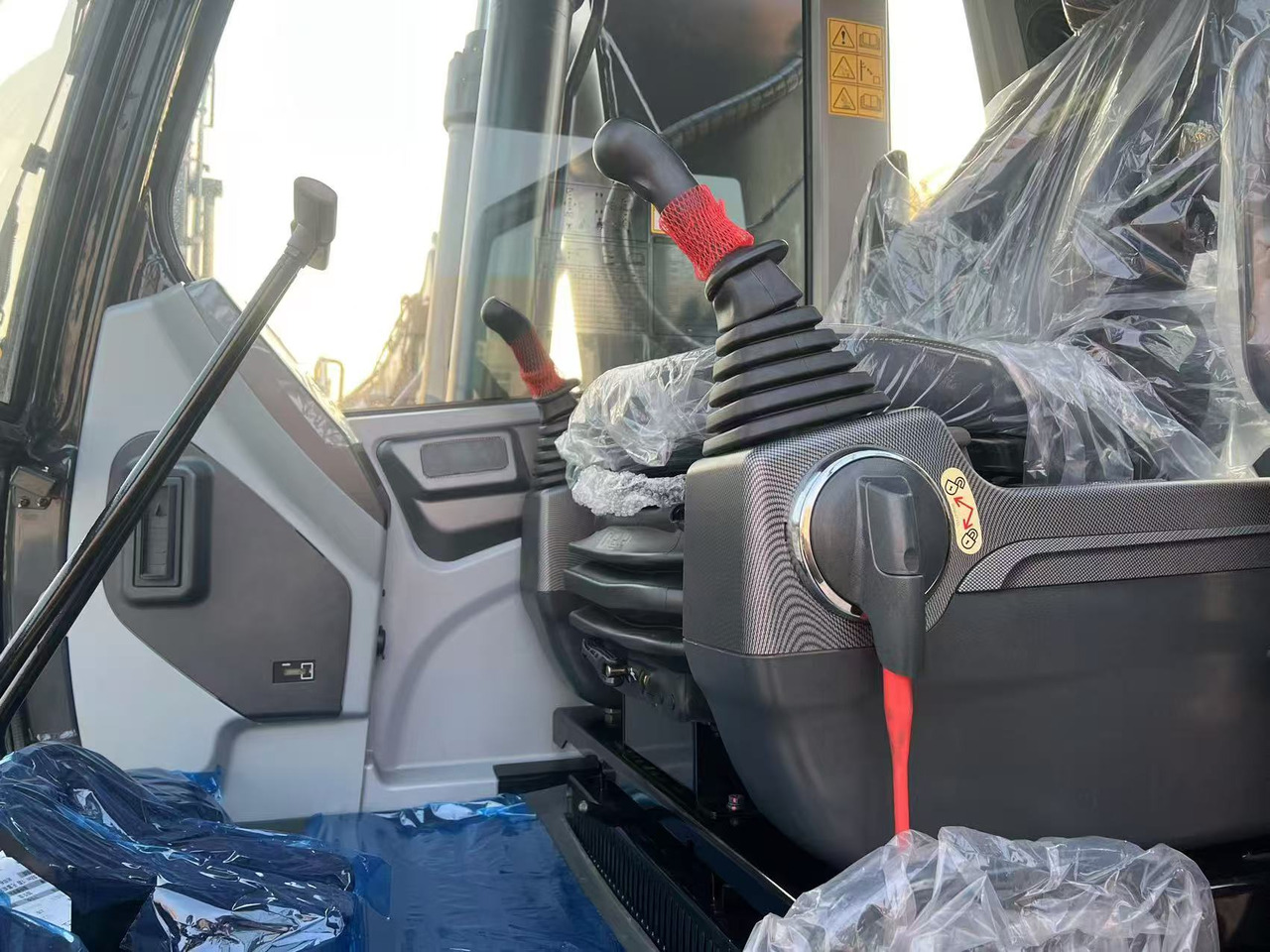 Hyundai HX220HD - Bæltegravemaskine: billede 3 Hyundai HX220HD - Bæltegravemaskine: billede 3