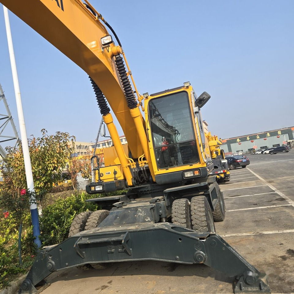 Hyundai R210W-9 - Hjulgravemaskine: billede 4 Hyundai R210W-9 - Hjulgravemaskine: billede 4