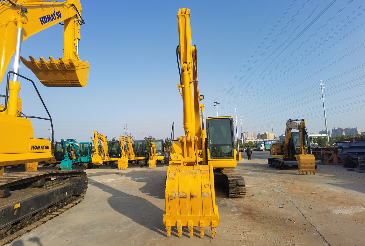 KOMATSU PC130-7 - Minigravemaskine: billede 4 KOMATSU PC130-7 - Minigravemaskine: billede 4