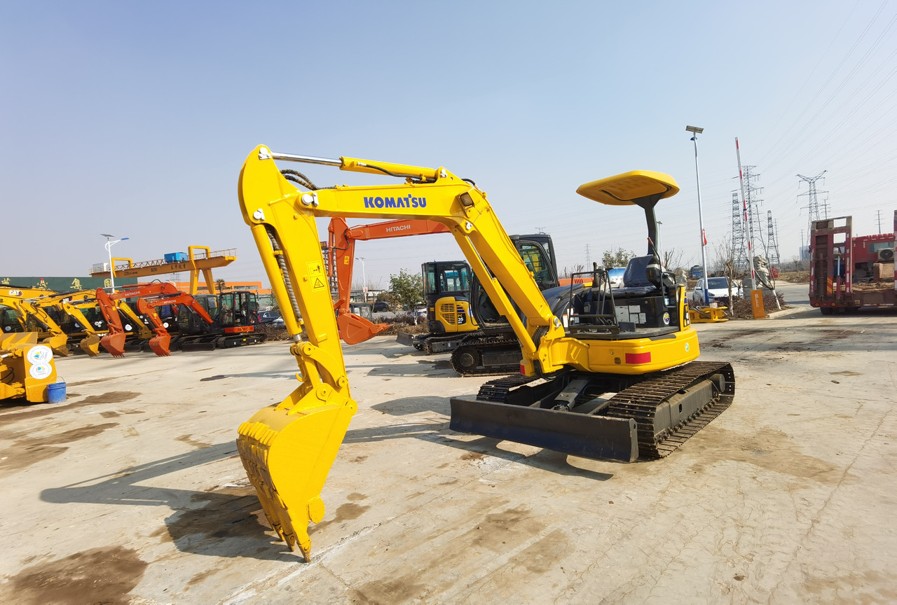 KOMATSU PC40MR - Minigravemaskine: billede 4 KOMATSU PC40MR - Minigravemaskine: billede 4