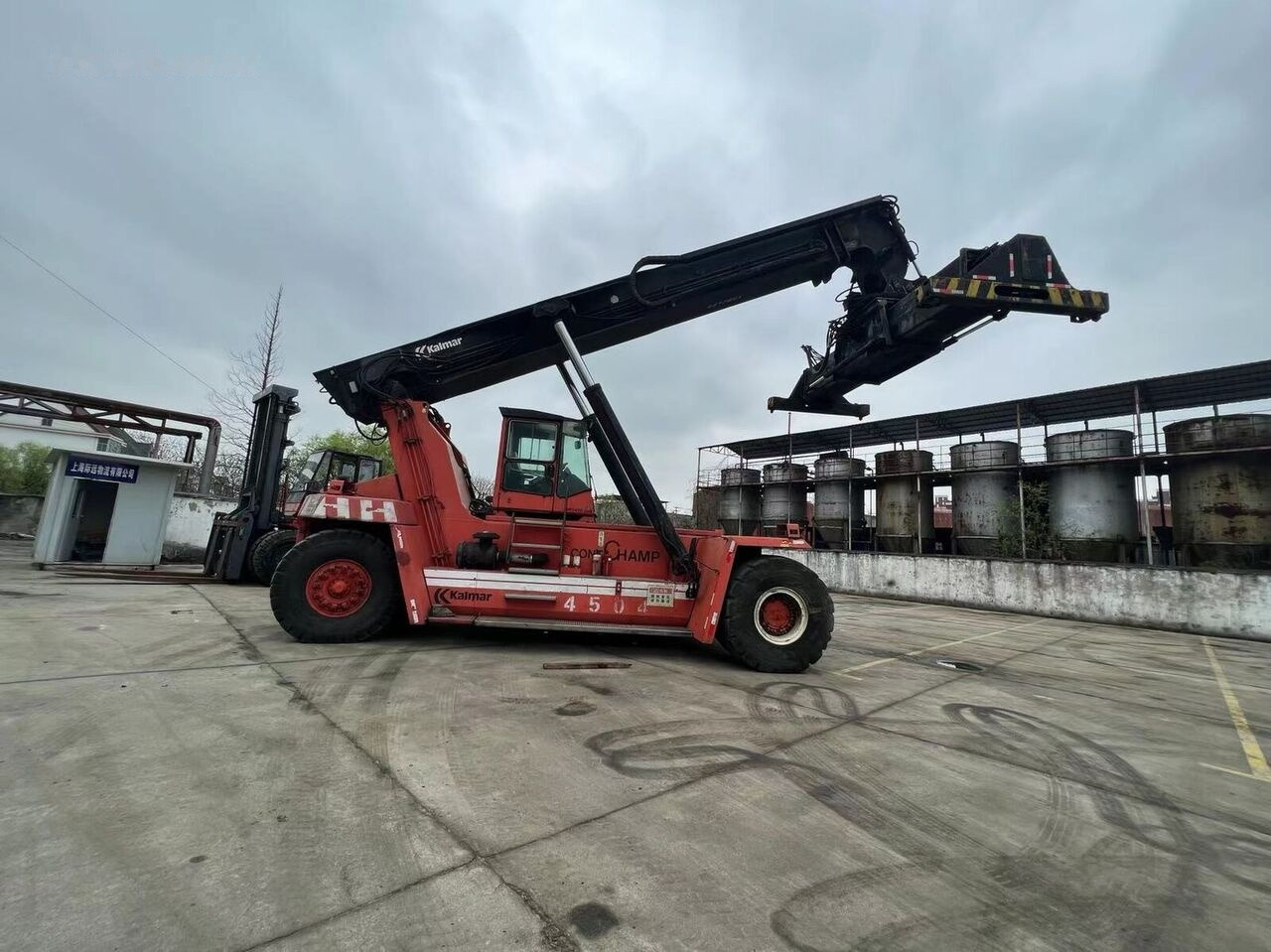 Kalmar DRF450-60S5 - Reach stacker: billede 2 Kalmar DRF450-60S5 - Reach stacker: billede 2
