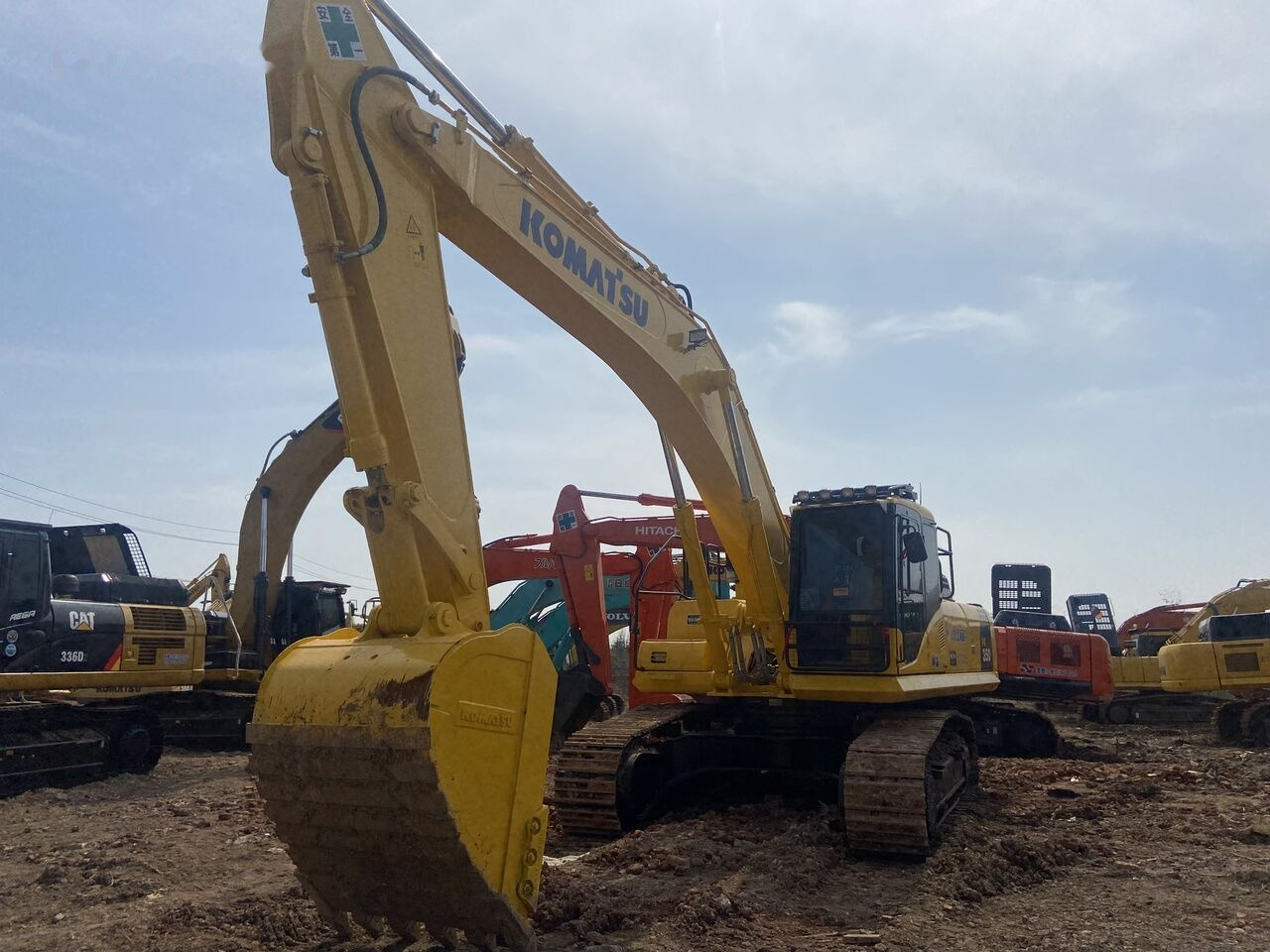 Komatsu PC350 - Bæltegravemaskine: billede 1 Komatsu PC350 - Bæltegravemaskine: billede 1