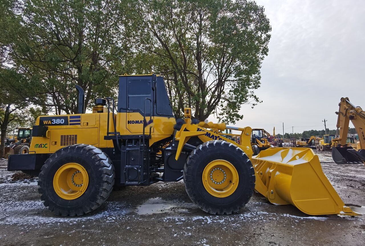 Komatsu WA380 - Gummihjulslæsser: billede 4 Komatsu WA380 - Gummihjulslæsser: billede 4