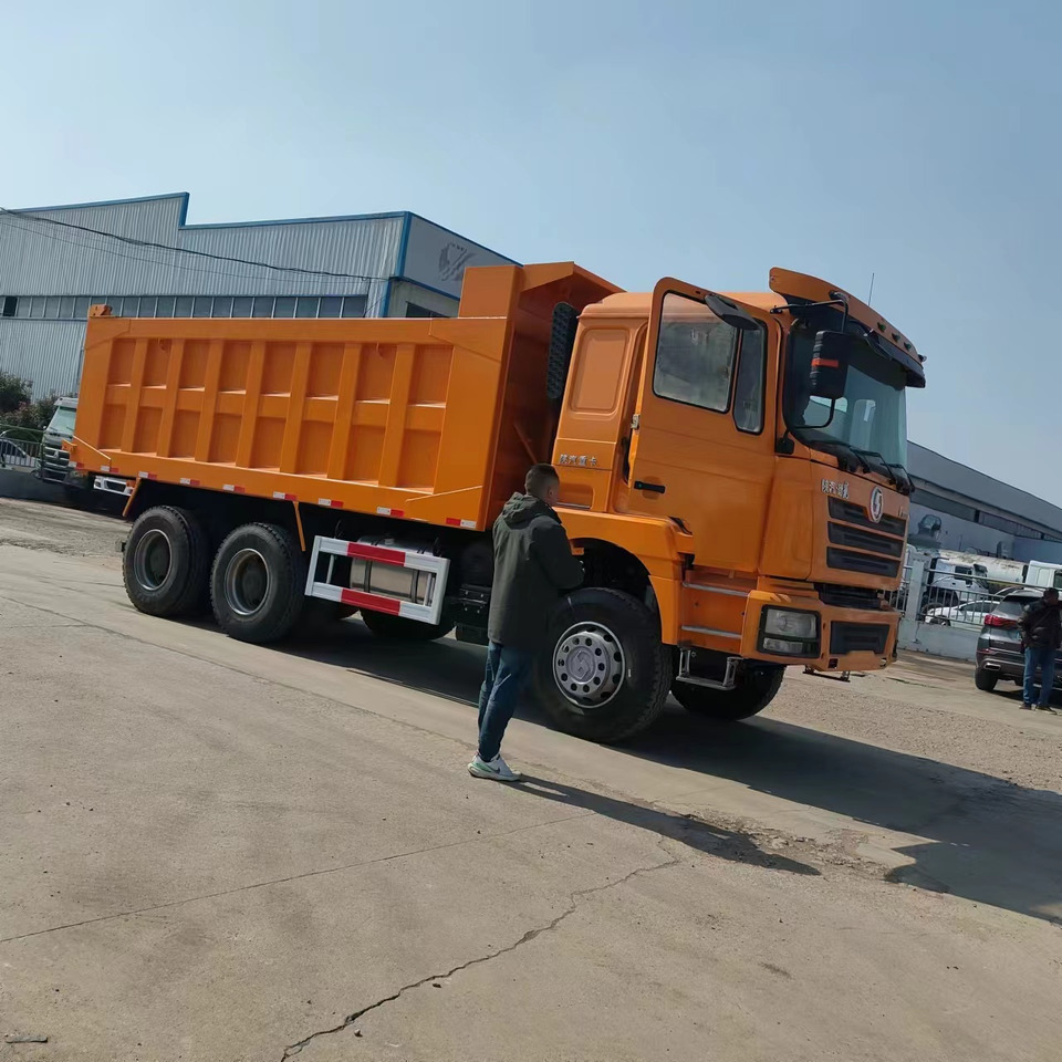 Leje en SHACMAN F3000 SHACMAN F3000: billede 6