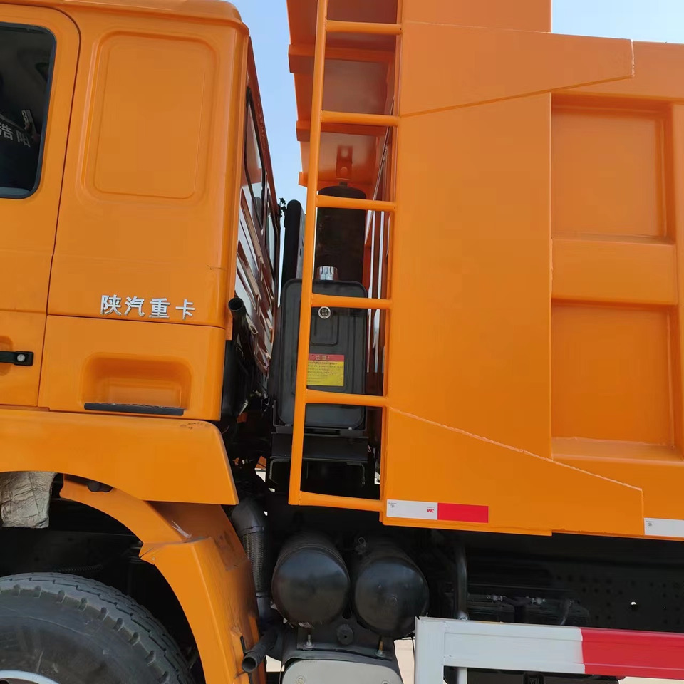 Leje en SHACMAN F3000 SHACMAN F3000: billede 9