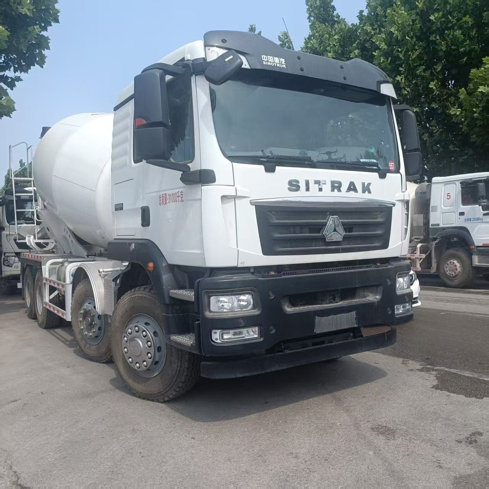 SITRAK 8m³ concrete mixer truck - Tankbil: billede 1 SITRAK 8m³ concrete mixer truck - Tankbil: billede 1