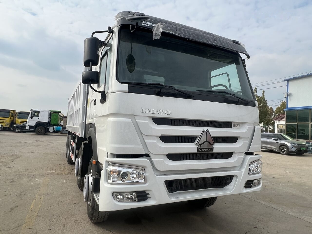 Tipvogn lastbil Sinotruk Howo 8*4: billede 14 Tipvogn lastbil Sinotruk Howo 8*4: billede 14