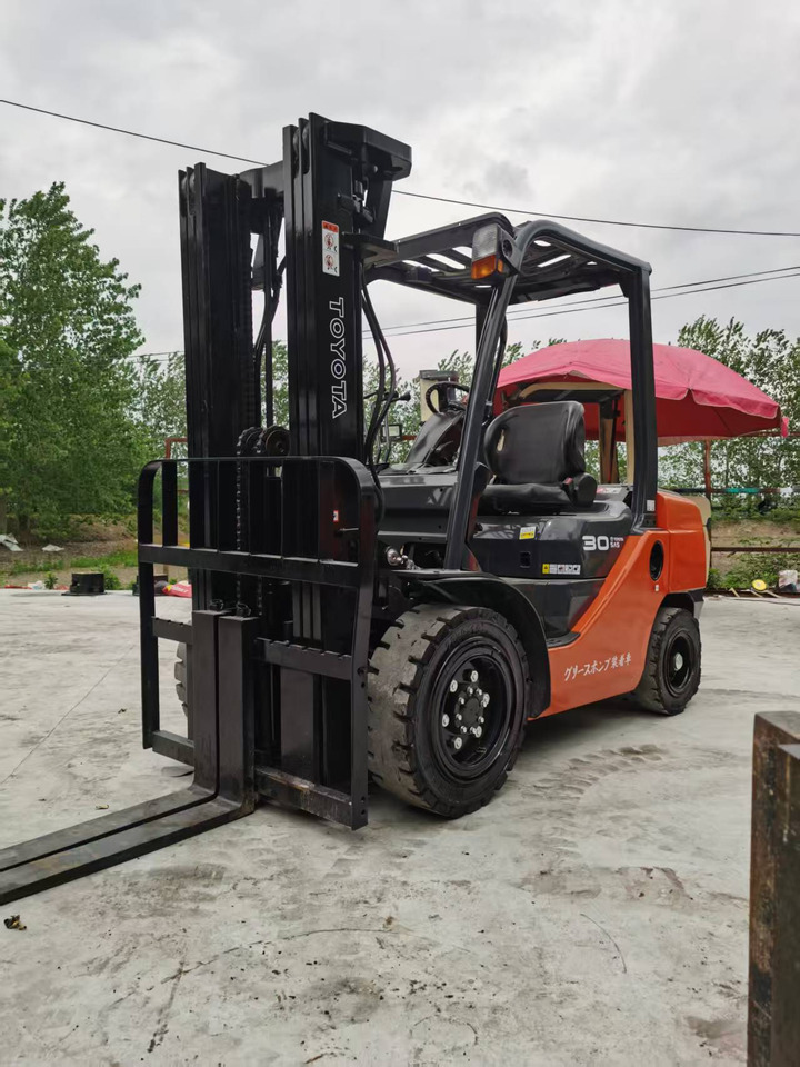 TOYOTA 72-8FDN30 - Diesel gaffeltruck: billede 4 TOYOTA 72-8FDN30 - Diesel gaffeltruck: billede 4