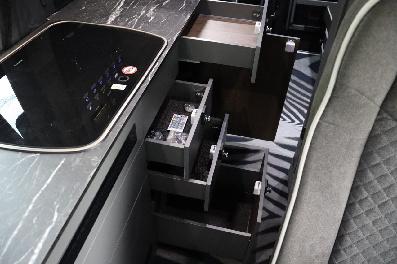 Mercedes-Benz Sprinter - Camper van: billede 3 Mercedes-Benz Sprinter - Camper van: billede 3