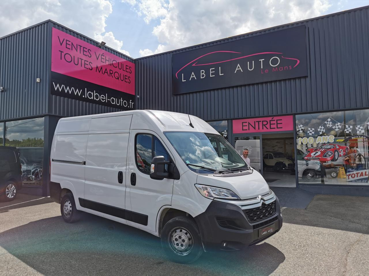 CITROEN Jumper 3.5t L2H2 2.2 HDi S&S - 140 III FOURGON TOLE Fourgon Tolé 35 L2H2 PHASE 3 - Varevogn: billede 1 CITROEN Jumper 3.5t L2H2 2.2 HDi S&S - 140 III FOURGON TOLE Fourgon Tolé 35 L2H2 PHASE 3 - Varevogn: billede 1
