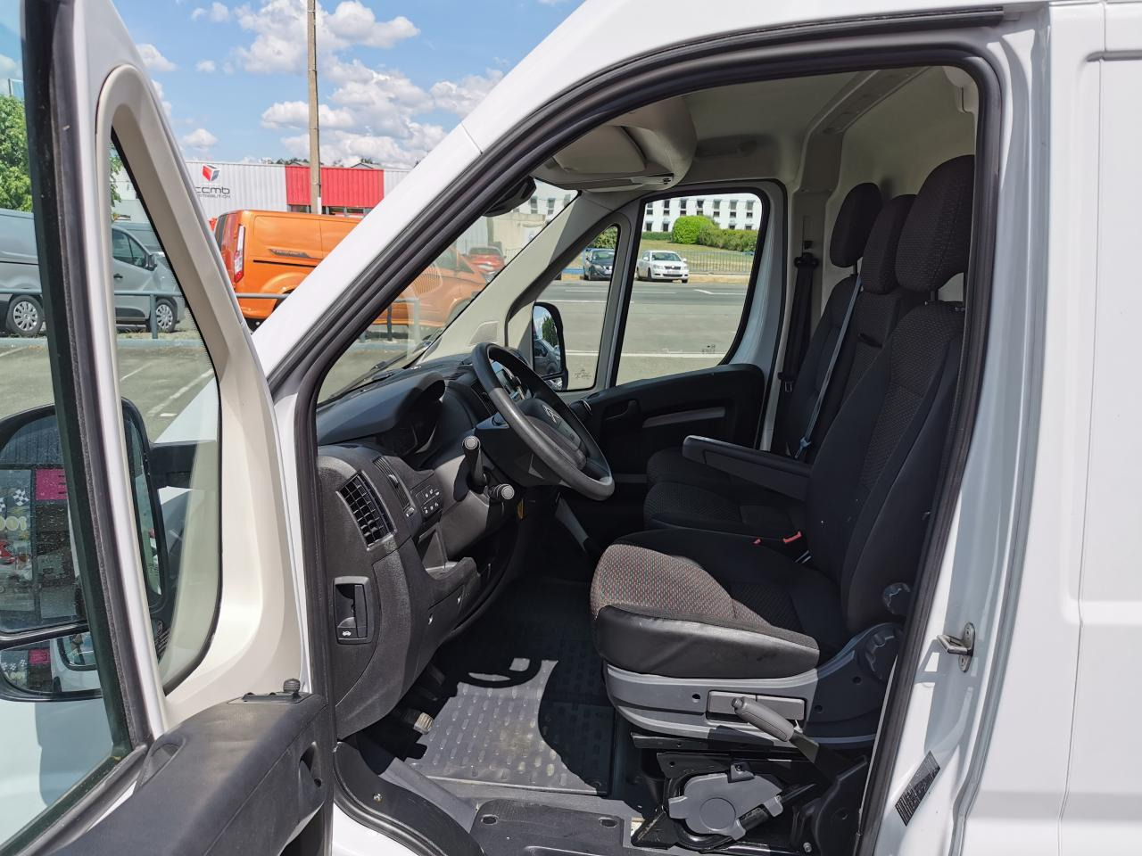 CITROEN Jumper 3.5t L2H2 2.2 HDi S&S - 140 III FOURGON TOLE Fourgon Tolé 35 L2H2 PHASE 3 - Varevogn: billede 5 CITROEN Jumper 3.5t L2H2 2.2 HDi S&S - 140 III FOURGON TOLE Fourgon Tolé 35 L2H2 PHASE 3 - Varevogn: billede 5