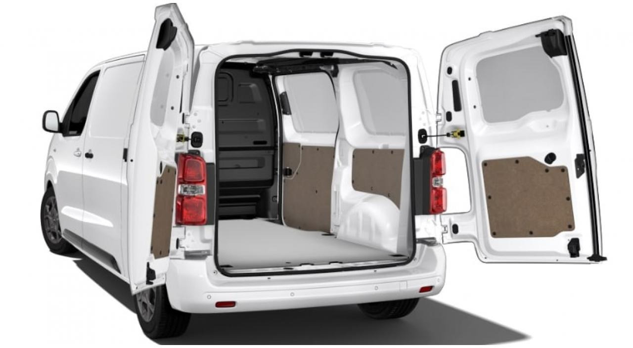 CITROEN Jumpy M 2.0 BlueHDi - 180 S&S - BV EAT8 III FOURGON . PHASE 2 - Varevogn: billede 3 CITROEN Jumpy M 2.0 BlueHDi - 180 S&S - BV EAT8 III FOURGON . PHASE 2 - Varevogn: billede 3