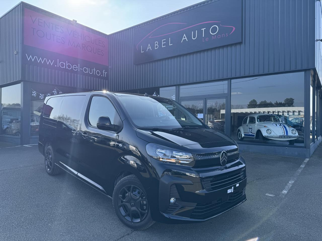 CITROEN Jumpy M 2.0 BlueHDi - 180 S&S - BV EAT8  III FOURGON . PHASE 2 - Varevogn: billede 1 CITROEN Jumpy M 2.0 BlueHDi - 180 S&S - BV EAT8  III FOURGON . PHASE 2 - Varevogn: billede 1