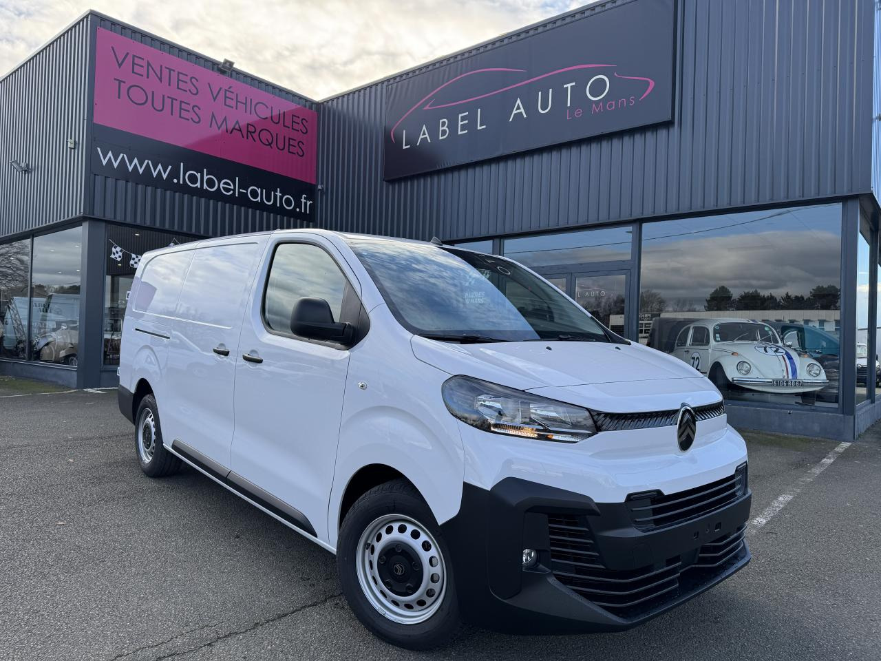 CITROEN Jumpy XL 2.0 BlueHDi - 145 S&S - BVM III FOURGON . PHASE 2 - Varevogn: billede 1 CITROEN Jumpy XL 2.0 BlueHDi - 145 S&S - BVM III FOURGON . PHASE 2 - Varevogn: billede 1