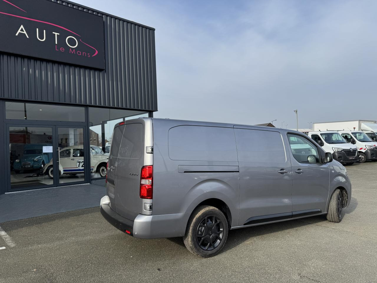 CITROEN Jumpy XL 2.0 BlueHDi - 180 S&S - BV EAT8  III FOURGON . PHASE 2 - Varevogn: billede 5 CITROEN Jumpy XL 2.0 BlueHDi - 180 S&S - BV EAT8  III FOURGON . PHASE 2 - Varevogn: billede 5