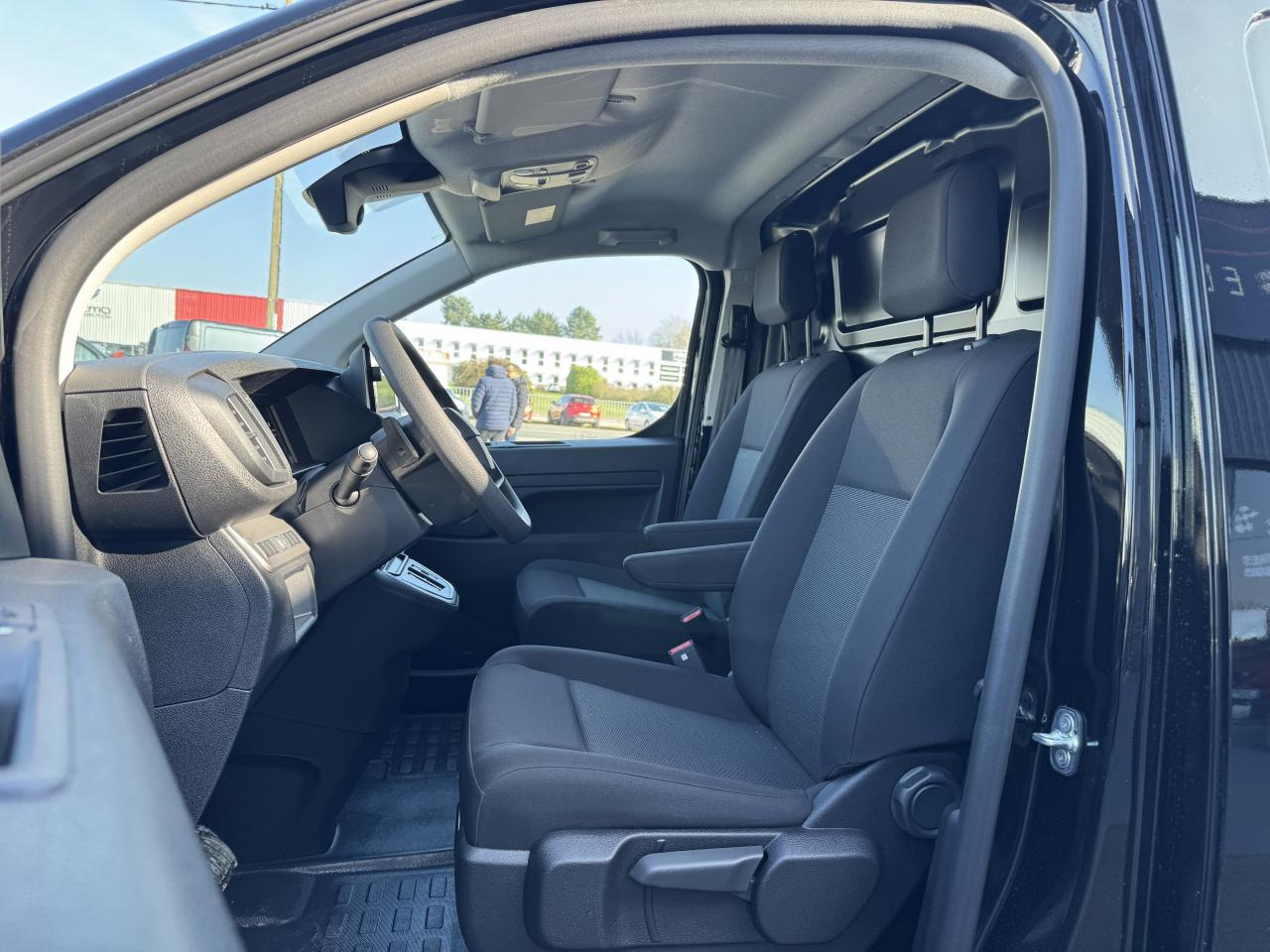 CITROEN jumpy XL 2.0 BLUEHDI 180CH S&S CABINE APPROFONDIE FIXE EAT8 5 PLACES - Varevogn: billede 5 CITROEN jumpy XL 2.0 BLUEHDI 180CH S&S CABINE APPROFONDIE FIXE EAT8 5 PLACES - Varevogn: billede 5