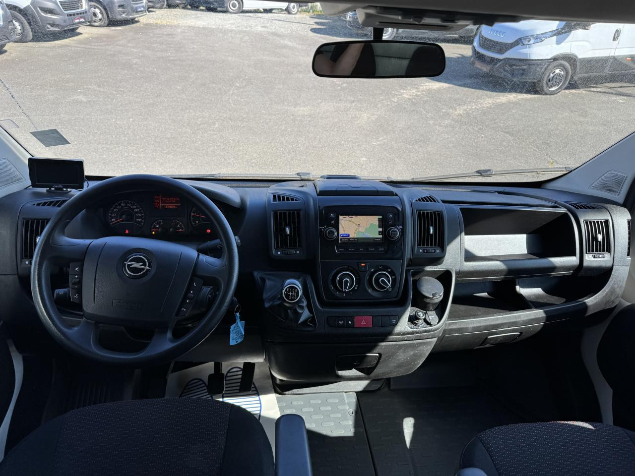 OPEL MOVANO 3T5 BENNE + COFFRE DOUBLE CABINE 6PL 2.2 HDI 165CH - Ladbil med tip, Mandskabsbil: billede 2 OPEL MOVANO 3T5 BENNE + COFFRE DOUBLE CABINE 6PL 2.2 HDI 165CH - Ladbil med tip, Mandskabsbil: billede 2