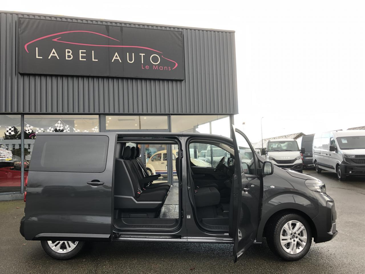 OPEL Vivaro XL 2.2 Diesel - 180CH EAT8 CABINE APPROFONDIE 5 PLACES - Varevogn: billede 3 OPEL Vivaro XL 2.2 Diesel - 180CH EAT8 CABINE APPROFONDIE 5 PLACES - Varevogn: billede 3