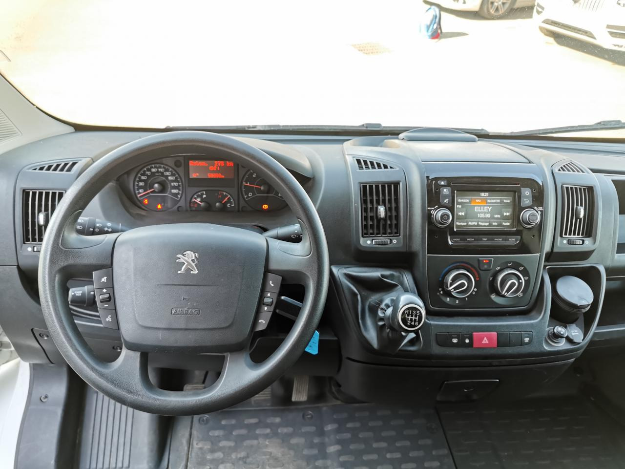 PEUGEOT BOXER 3T3 L3H2 2.2 HDI 140CH ASPHALT - Varevogn: billede 4 PEUGEOT BOXER 3T3 L3H2 2.2 HDI 140CH ASPHALT - Varevogn: billede 4