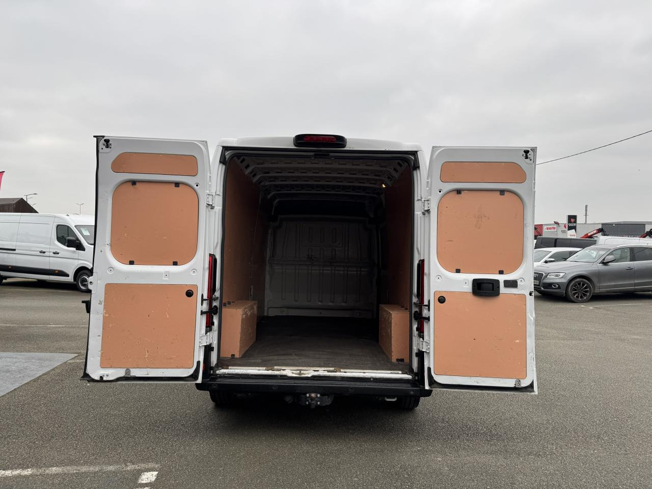 PEUGEOT BOXER 3T3 L3H2 2.2 HDI 140CH ASPHALT - Varevogn: billede 3 PEUGEOT BOXER 3T3 L3H2 2.2 HDI 140CH ASPHALT - Varevogn: billede 3