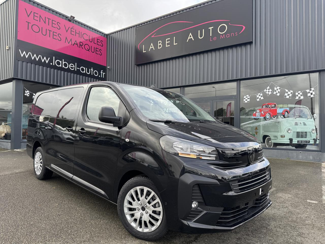 PEUGEOT Expert XL 2.0 BlueHDi - 180 S&S - BV EAT8 III CABINE APPROFONDIE Fourgon Cabine approfondie Fix - Varevogn: billede 1 PEUGEOT Expert XL 2.0 BlueHDi - 180 S&S - BV EAT8 III CABINE APPROFONDIE Fourgon Cabine approfondie Fix - Varevogn: billede 1