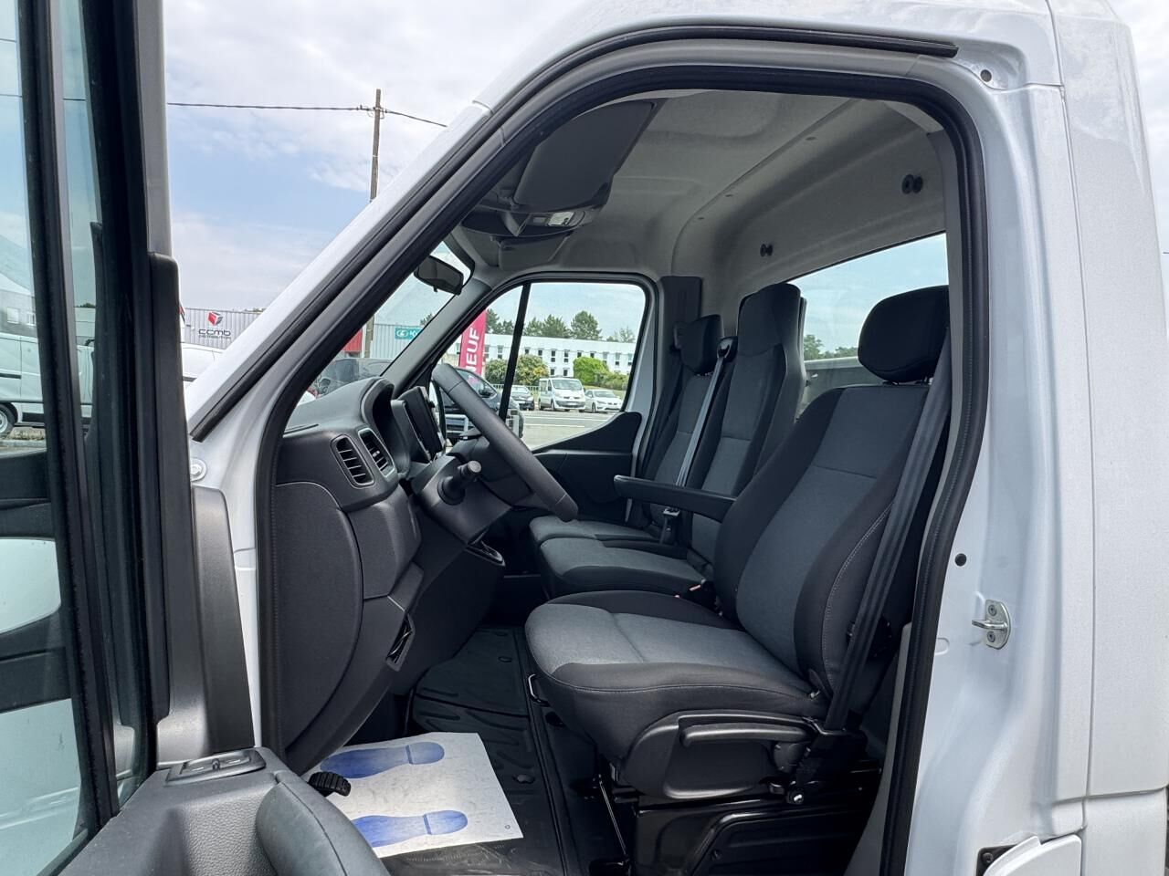 RENAULT DEPANNEUSE MASTER 3T5 PORTE VOITURE 2.3 DCI 145CH - Bjærgningskøretøj: billede 4 RENAULT DEPANNEUSE MASTER 3T5 PORTE VOITURE 2.3 DCI 145CH - Bjærgningskøretøj: billede 4