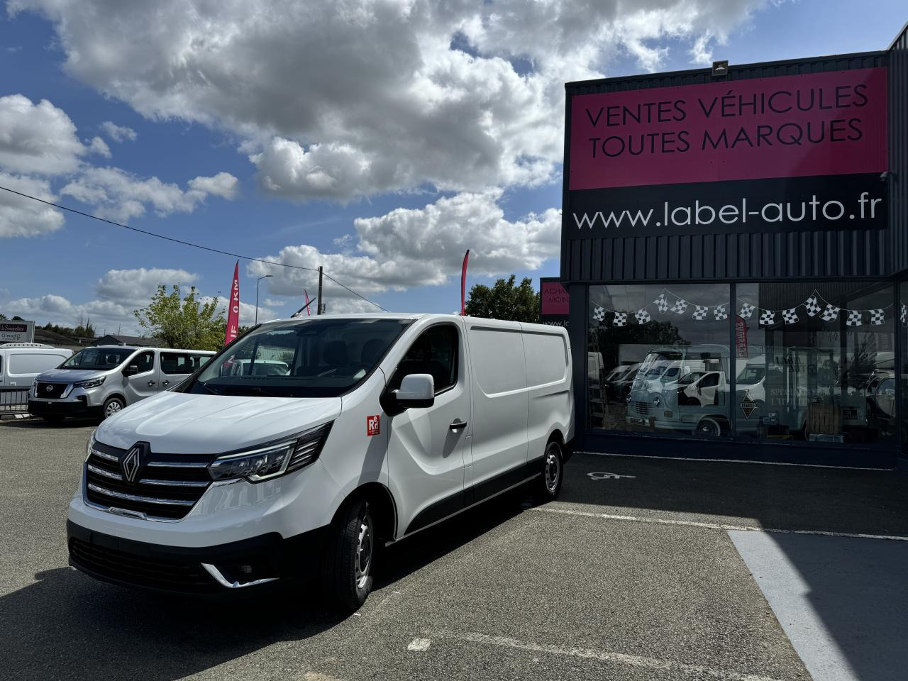 RENAULT Trafic L2H1 3000 Kg 2.0 Blue dCi - 170 2024 III FOURGON Fourgon Advance L2H1 PHASE 3 - Varevogn: billede 3 RENAULT Trafic L2H1 3000 Kg 2.0 Blue dCi - 170 2024 III FOURGON Fourgon Advance L2H1 PHASE 3 - Varevogn: billede 3