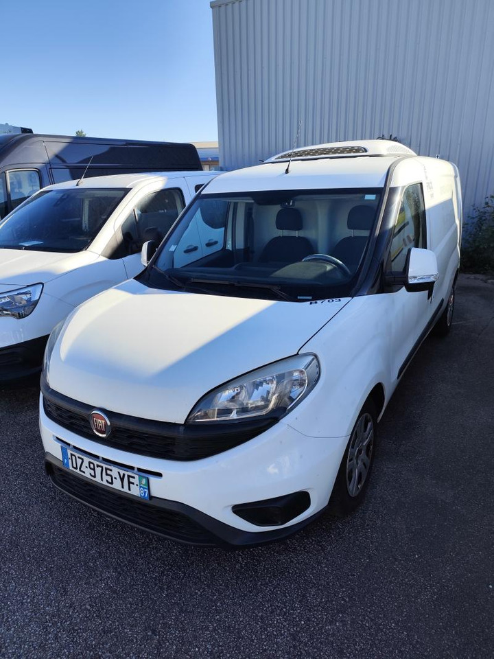 Fiat Doblo Maxi 105 cv PC avec caisse frigorifique - Kølebil: billede 1 Fiat Doblo Maxi 105 cv PC avec caisse frigorifique - Kølebil: billede 1