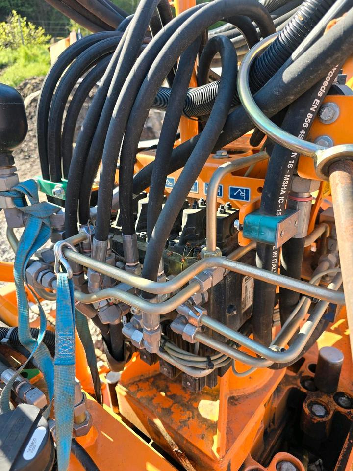 Mulag MHU 800 2013 Mähausleger Böschungsmäher Böschungsmulcher für Unimog 405 U 300 400 500 318 423 427 430 527 535 530 Mercedes-Benz - Armklipper: billede 5 Mulag MHU 800 2013 Mähausleger Böschungsmäher Böschungsmulcher für Unimog 405 U 300 400 500 318 423 427 430 527 535 530 Mercedes-Benz - Armklipper: billede 5