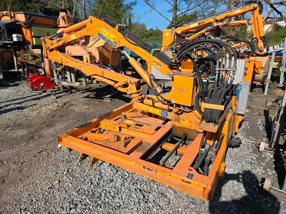 Mulag MHU 800 2013 Mähausleger Böschungsmäher Böschungsmulcher für Unimog 405 U 300 400 500 318 423 427 430 527 535 530 Mercedes-Benz - Armklipper: billede 3 Mulag MHU 800 2013 Mähausleger Böschungsmäher Böschungsmulcher für Unimog 405 U 300 400 500 318 423 427 430 527 535 530 Mercedes-Benz - Armklipper: billede 3